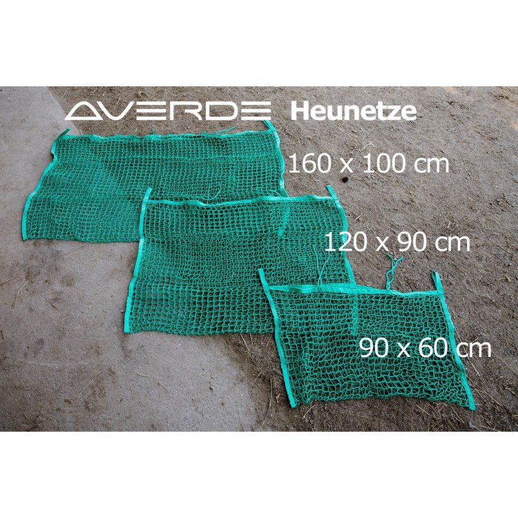 Hay net, green mesh size: 4,5 x 4,5 cm